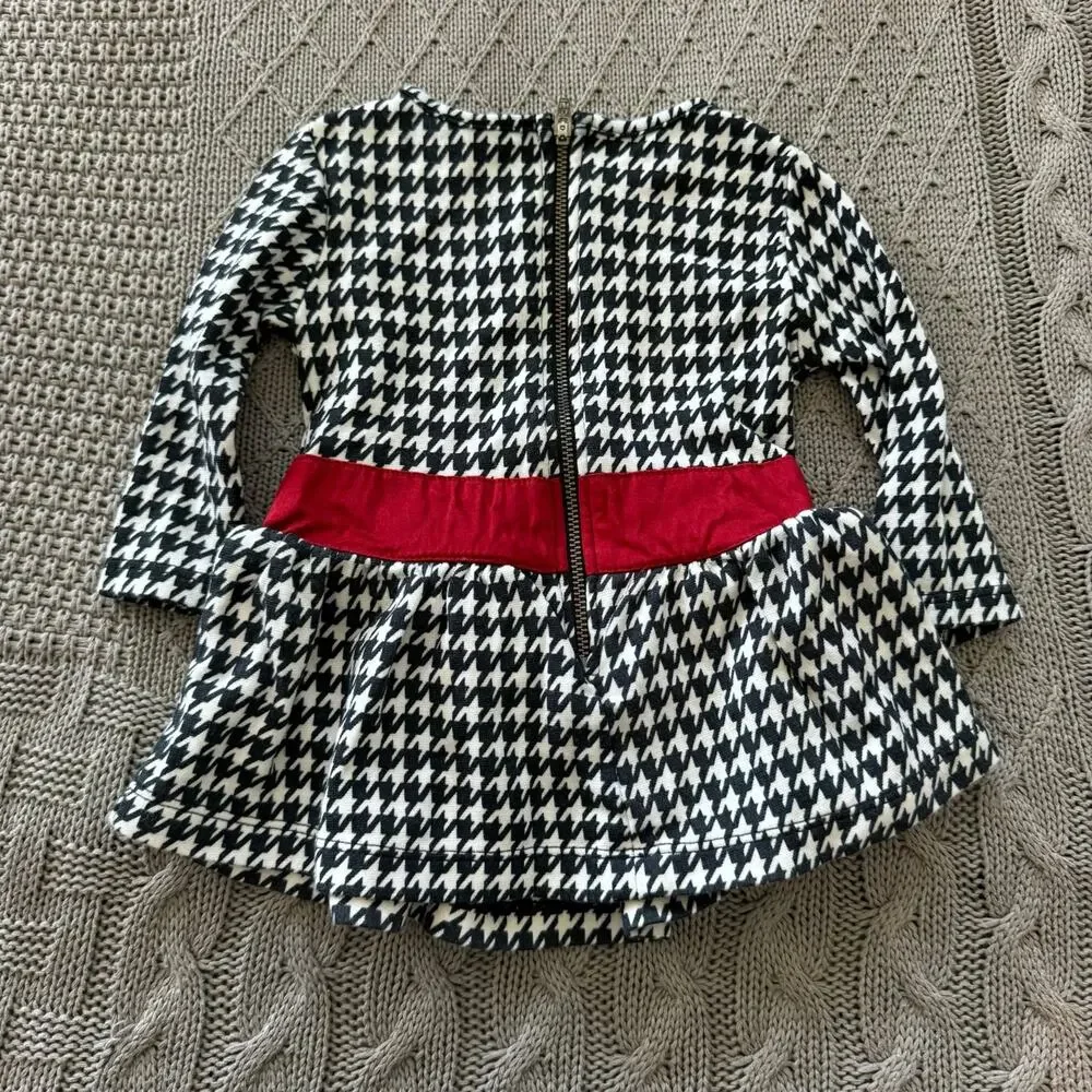 Persnickety houndstooth Peplum Top ~ 3